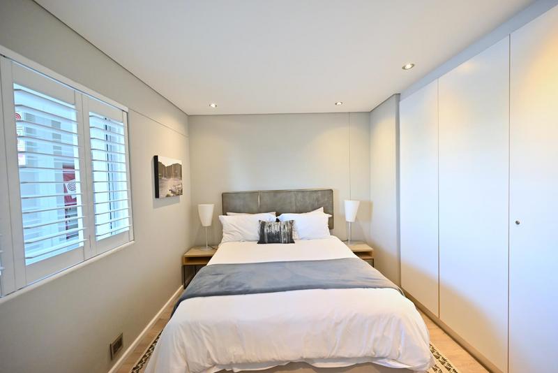 To Let 3 Bedroom Property for Rent in Dolphin Beach Western Cape